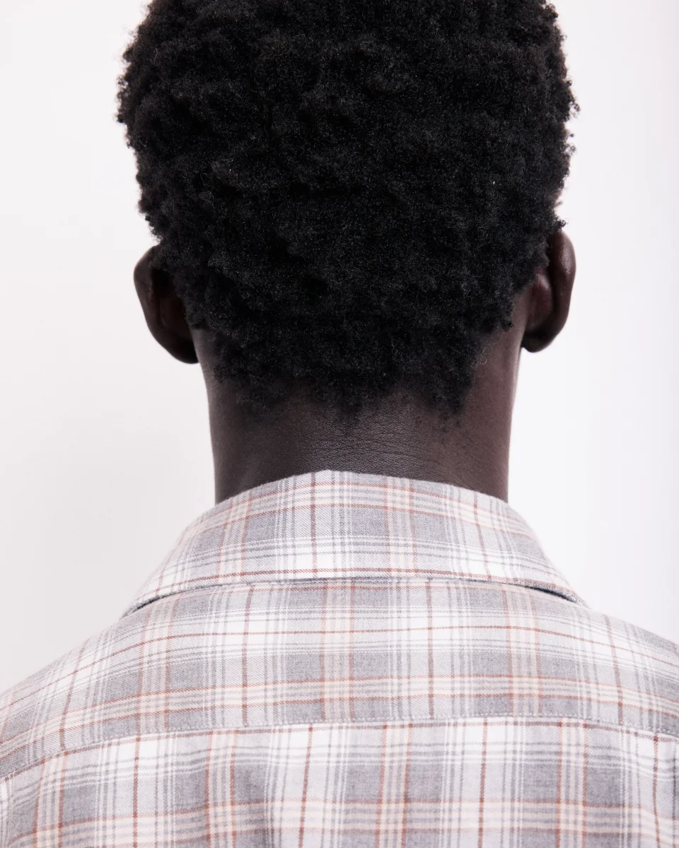 Chemise Homme en Coton à Carreaux Gris Paul – Image 4