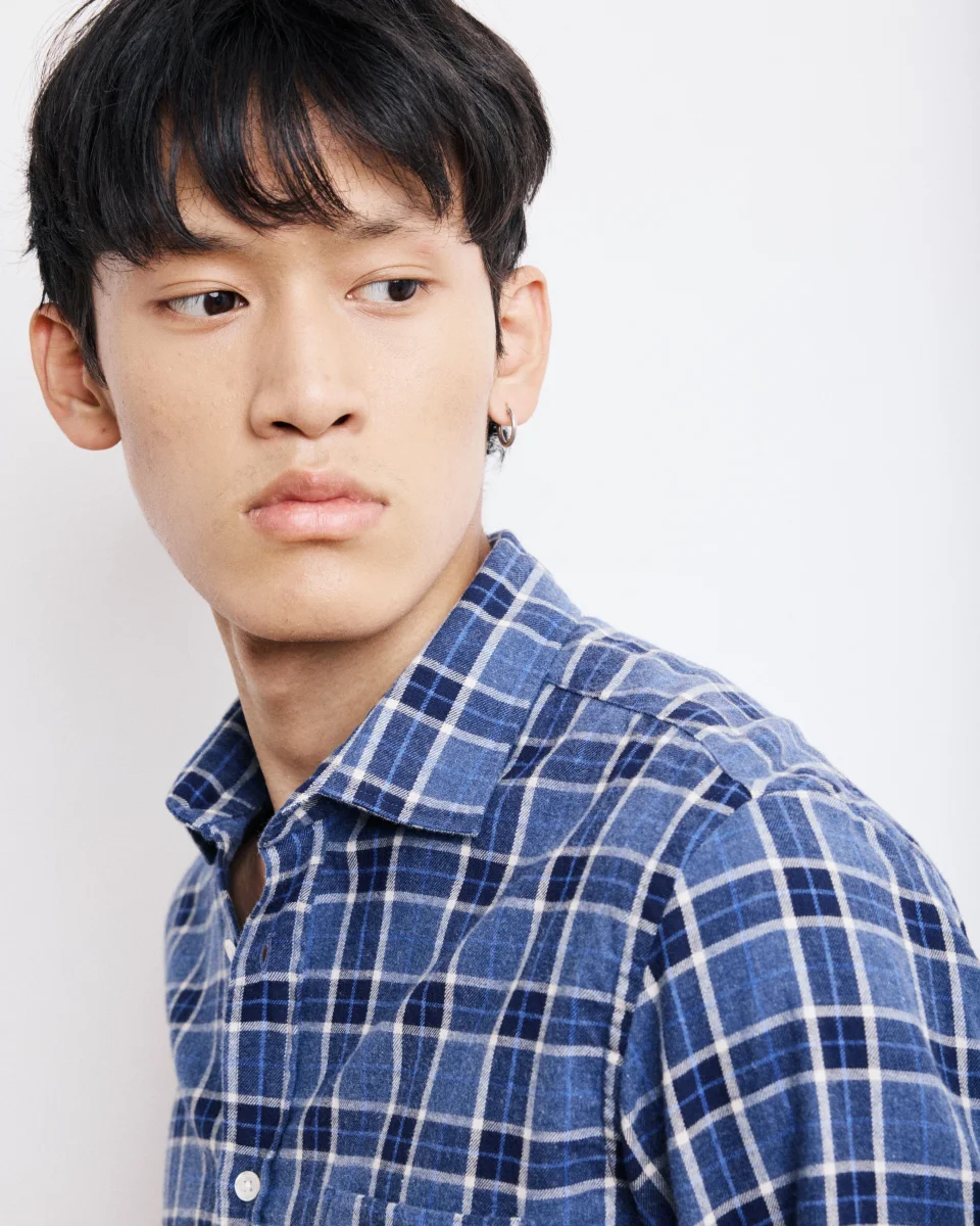 Chemise Homme en Coton Brossé à Carreaux Bleu Storm – Image 2