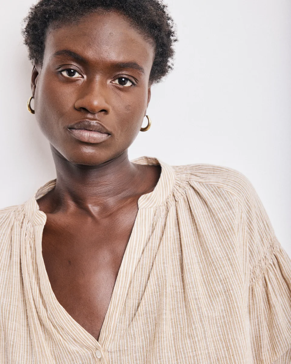 Blouse Femme en Voile de Coton Ocre Cierra – Image 2