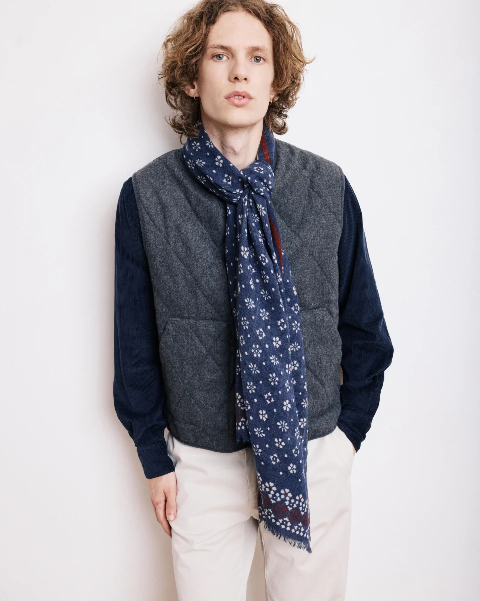 Echarpe Homme en Laine Imprimée Fleurs Indigo