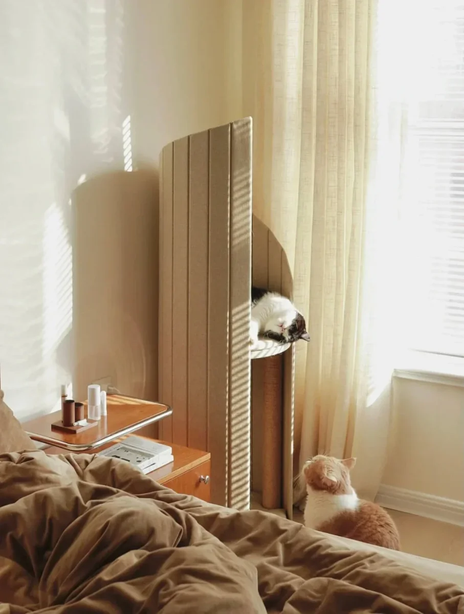 Time travel cat tower – Image 3